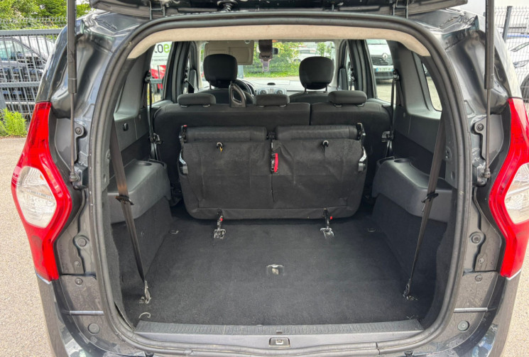 Dacia Lodgy 1.5 dCi 110 / 7 Places / Distrib OK / Prestige Stepway