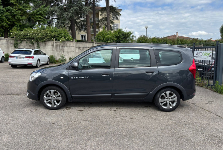Dacia Lodgy 1.5 dCi 110 / 7 Places / Distrib OK / Prestige Stepway