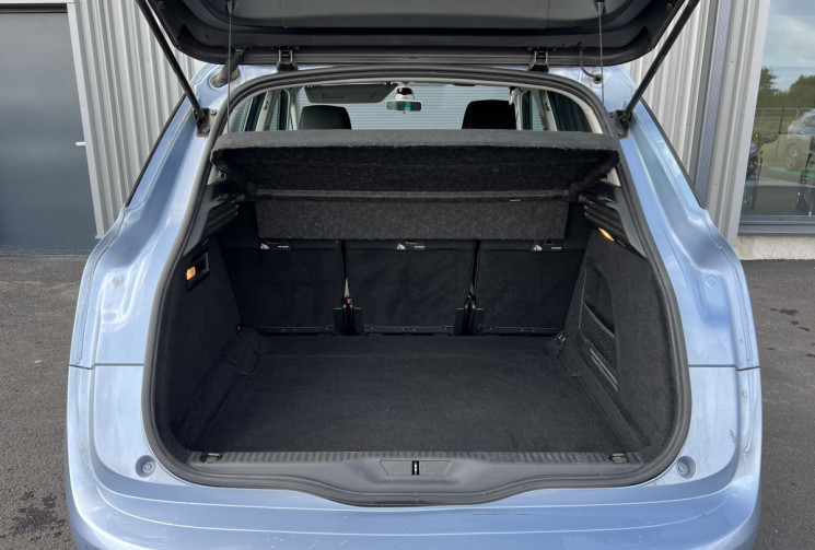 Citroën C4 PICASSO 1.6 e-HDi ETG6 115cv INTENSIVE