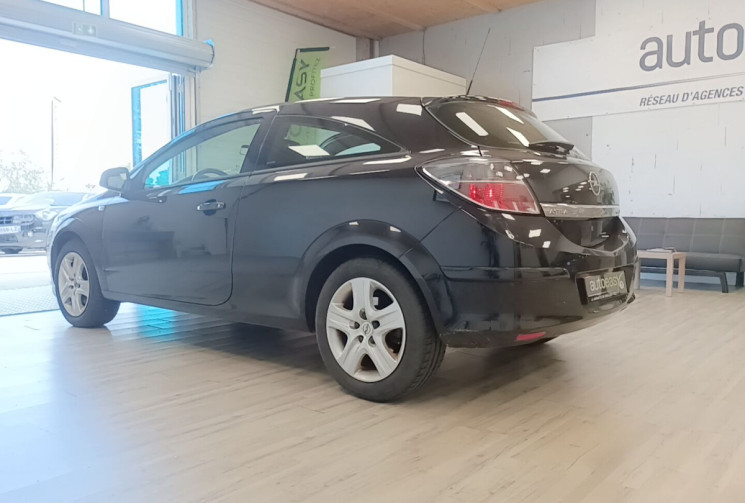 Opel Astra H GTC (L08) 1.7 CDTI 110 cv 1ère main