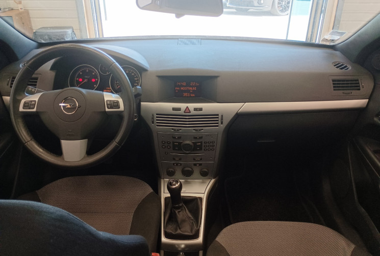 Opel Astra H GTC (L08) 1.7 CDTI 110 cv 1ère main