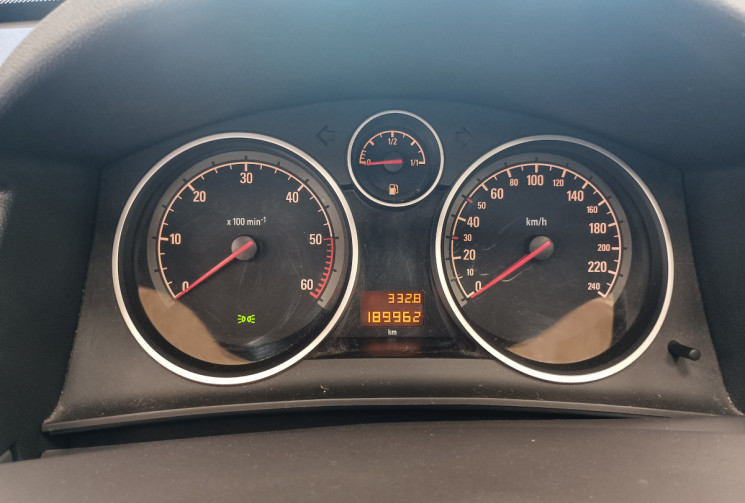 Opel Astra H GTC (L08) 1.7 CDTI 110 cv 1ère main
