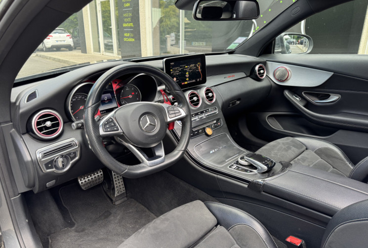 Mercedes CLASSE C COUPE 220d 170 ch 9G-Tronic Fascination Pack AMG / Toit ouvrant / Attelage 220 d 