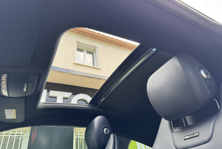 Mercedes CLASSE C COUPE 220d 170 ch 9G-Tronic Fascination Pack AMG / Toit ouvrant / Attelage 220 d 