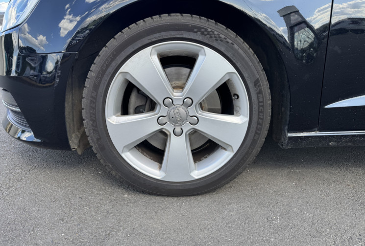 Audi A3 Sportback 1.8 TFSI 180ch Ambiente S tronic 7