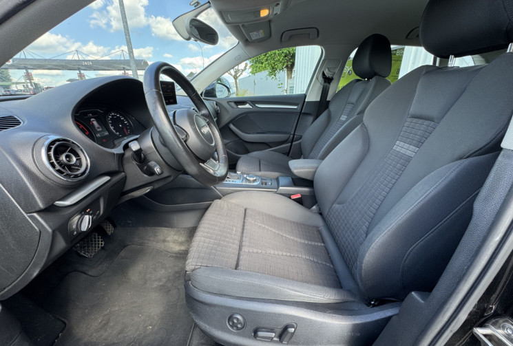 Audi A3 Sportback 1.8 TFSI 180ch Ambiente S tronic 7