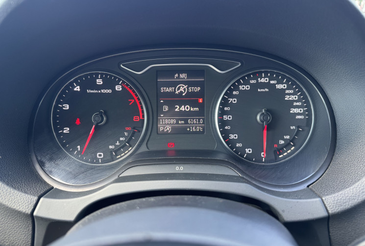 Audi A3 Sportback 1.8 TFSI 180ch Ambiente S tronic 7