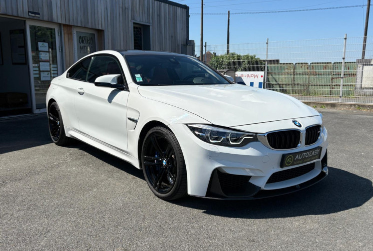 BMW M4 BMW Série 4 M4 coupé pack carbone 431ch