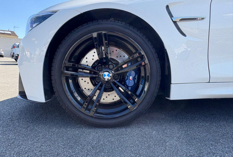 BMW M4 BMW Série 4 M4 coupé pack carbone 431ch