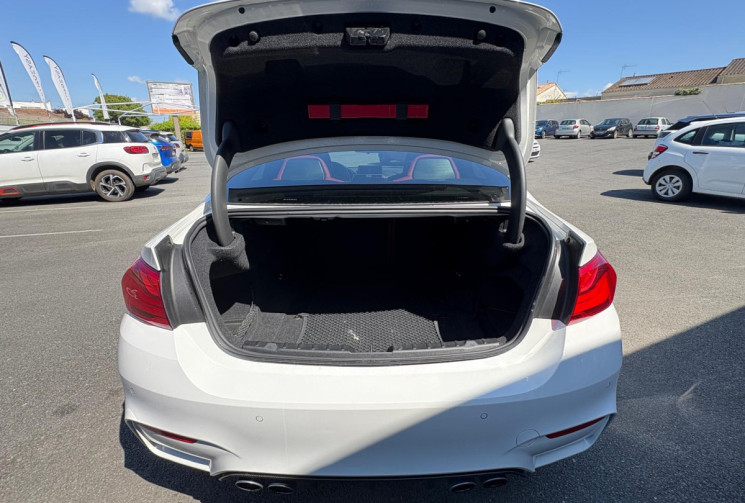BMW M4 BMW Série 4 M4 coupé pack carbone 431ch