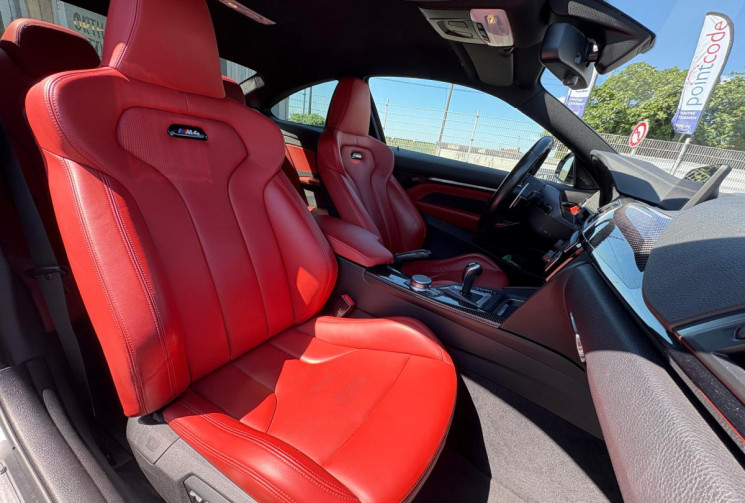 BMW M4 BMW Série 4 M4 coupé pack carbone 431ch