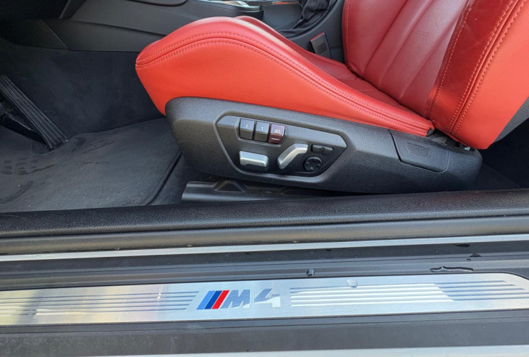 BMW M4 BMW Série 4 M4 coupé pack carbone 431ch