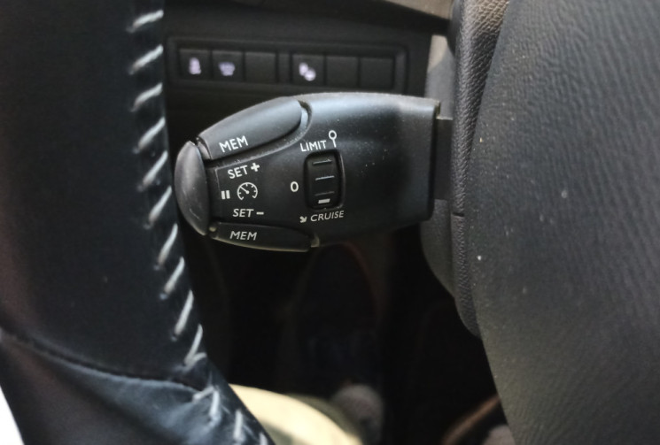 Peugeot 308 1.2 PureTech 130ch S&S EAT6 Allure – Courroie de distribution OK