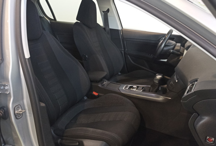 Peugeot 308 1.2 PureTech 130ch S&S EAT6 Allure – Courroie de distribution OK