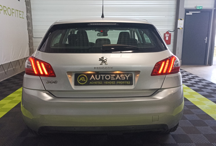 Peugeot 308 1.2 PureTech 130ch S&S EAT6 Allure – Courroie de distribution OK