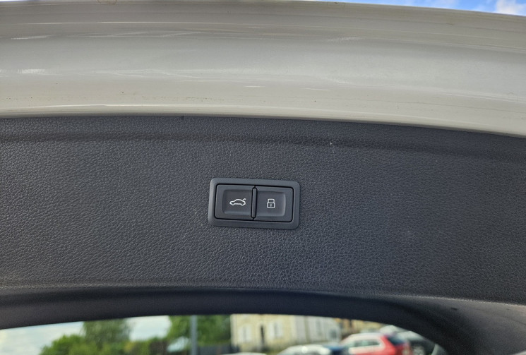 Audi Q5 II 3.0 50 TDI 284 S-LINE QUATTRO TIPTRONIC 8