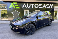 Tesla Model Y  Standard RWD 300 ch / 1ere main / Full Black / Garantie constructeur 09/2028