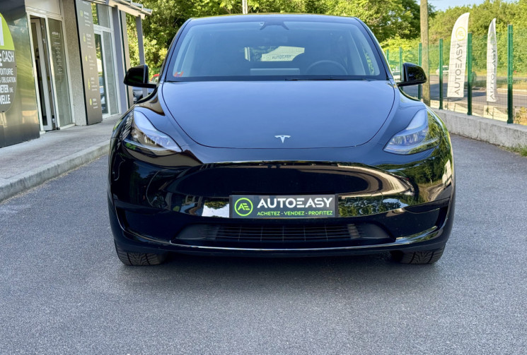 Tesla Model Y  Standard RWD 300 ch / 1ere main / Full Black / Garantie constructeur 09/2028