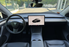 Tesla Model Y  Standard RWD 300 ch / 1ere main / Full Black / Garantie constructeur 09/2028