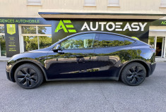 Tesla Model Y  Standard RWD 300 ch / 1ere main / Full Black / Garantie constructeur 09/2028
