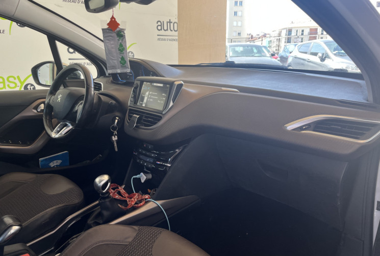 Peugeot 2008 1.6 e-HDi ALLURE 115 ch