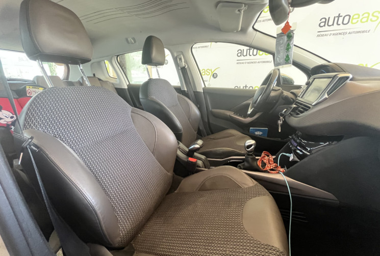Peugeot 2008 1.6 e-HDi ALLURE 115 ch