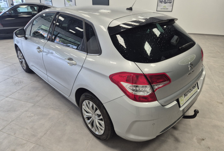 Citroën C4 1.6 VTi 120 ch Attraction
