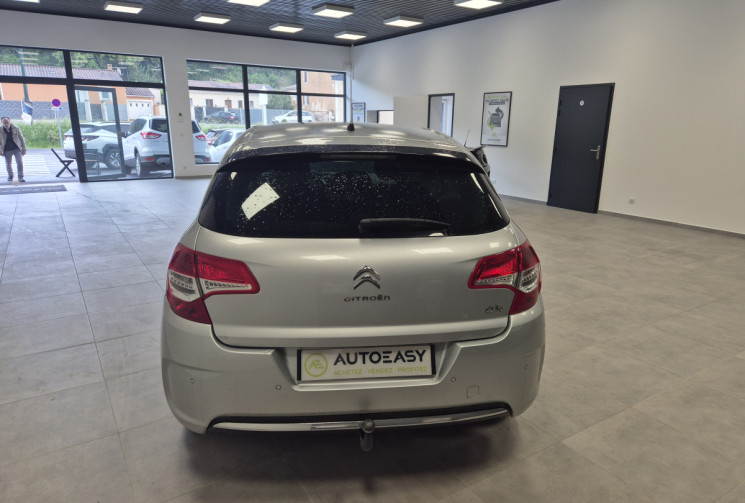 Citroën C4 1.6 VTi 120 ch Attraction