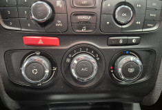 Citroën C4 1.6 VTi 120 ch Attraction