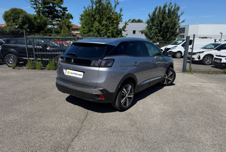 Peugeot 3008 1.5 / 130 CH / ALLURE 