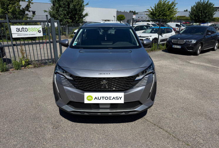 Peugeot 3008 1.5 / 130 CH / ALLURE 