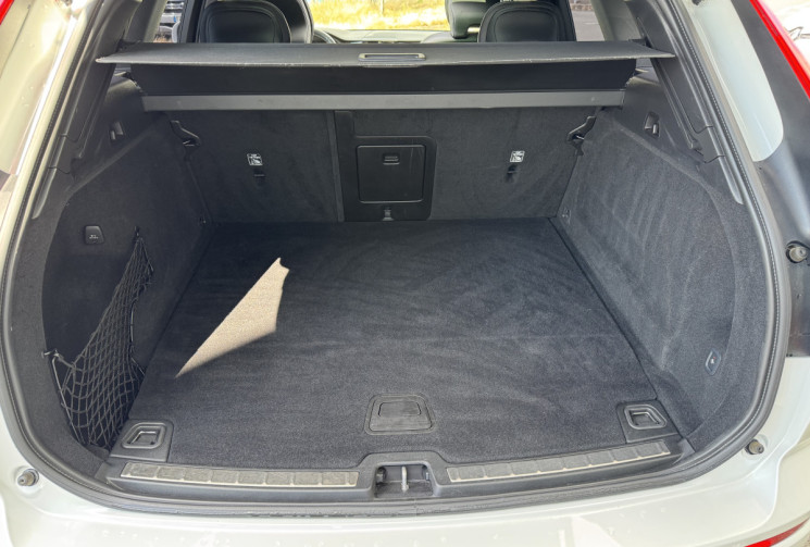 Volvo XC60 T8 Twin 303 + 87ch R-Design Geartronic