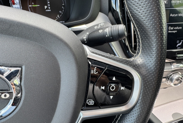 Volvo XC60 T8 Twin 303 + 87ch R-Design Geartronic