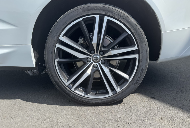 Volvo XC60 T8 Twin 303 + 87ch R-Design Geartronic