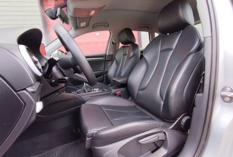 Audi A3 SPORTBACK III (2) 1.6 TDi 116 Sport Limited BVM6