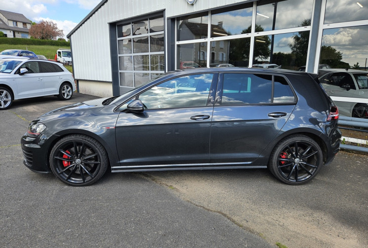 Volkswagen Golf VII PH1 GTI 2.0 TSI 230 PERFORMANCE DSG7