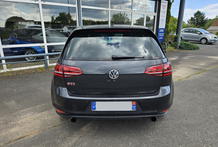 Volkswagen Golf VII PH1 GTI 2.0 TSI 230 PERFORMANCE DSG7