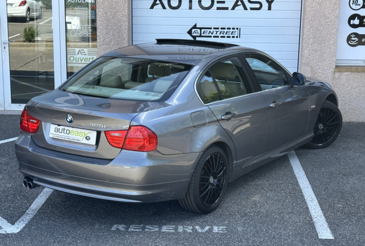 BMW Série 3 325i 218 ch Confort / Nombreux frais récents / État superbe / Caméra de recul