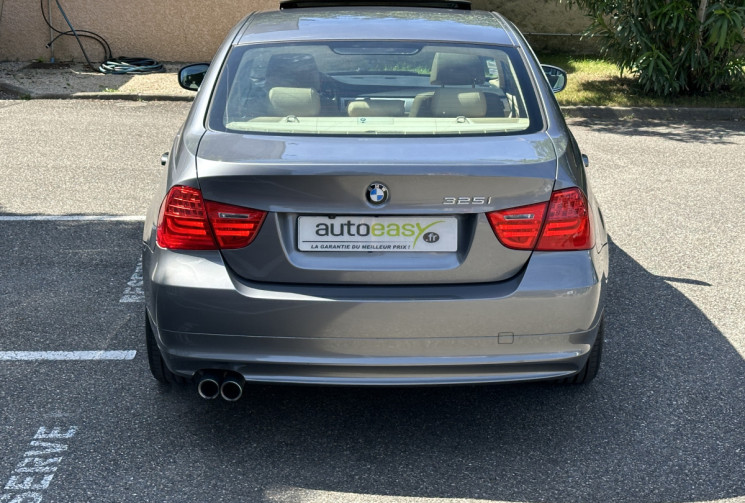 BMW Série 3 325i 218 ch Confort / Nombreux frais récents / État superbe / Caméra de recul