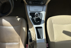 BMW Série 3 325i 218 ch Confort / Nombreux frais récents / État superbe / Caméra de recul