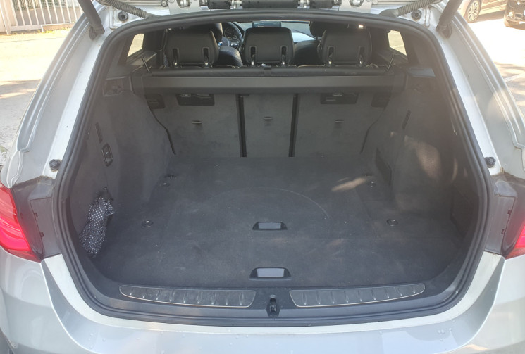 BMW Série 3 TOURING F31 LCi 318dA 150 M-SPORT / CUIR / TOIT OUVRANT / ATTELAGE
