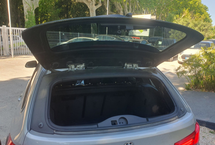 BMW Série 3 TOURING F31 LCi 318dA 150 M-SPORT / CUIR / TOIT OUVRANT / ATTELAGE
