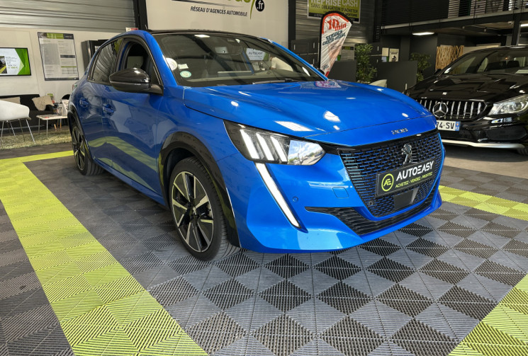 Peugeot 208 E-208 136 ch GT Line