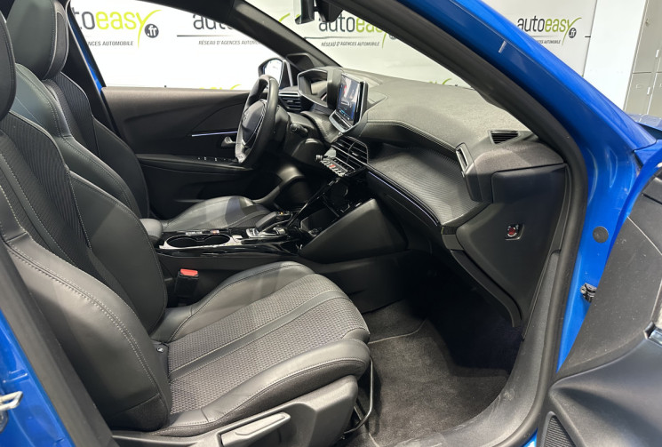 Peugeot 208 E-208 136 ch GT Line