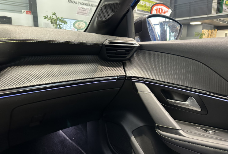 Peugeot 208 E-208 136 ch GT Line