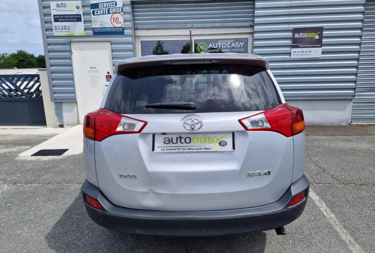 Toyota RAV4 124 D-4D Life 2WD 