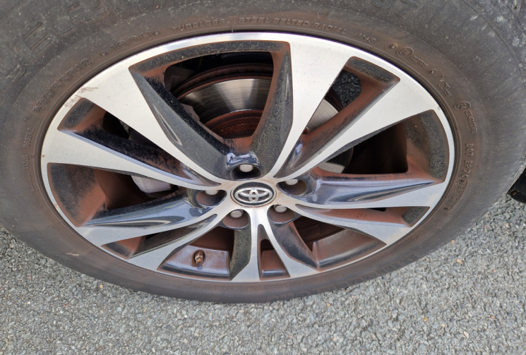 Toyota RAV4 124 D-4D Life 2WD 