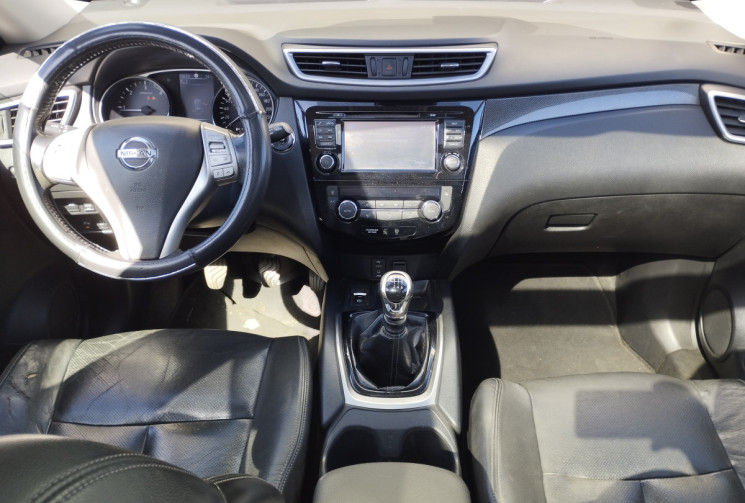 Nissan X-Trail 1.6 DCI 130 WHITE EDITION 7 PLACES