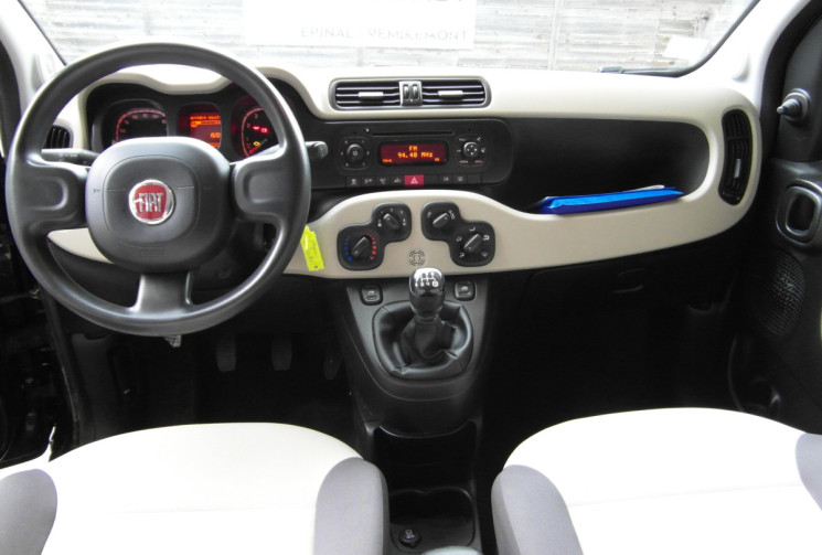 FIAT Panda PANDA 1.2 8V 69 CH EASY