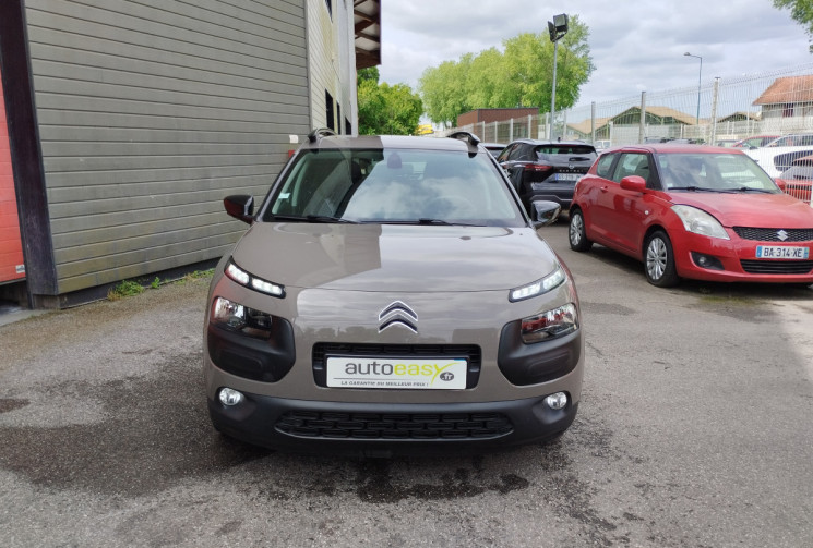 Citroën C4 CACTUS 1.6 BlueHDi 100 S&S Shine BVM6 / 1° main / Suivi complet Citroen 